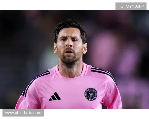 梅西重返巴萨传闻再起 新赛季或将回归诺坎普开启新篇章